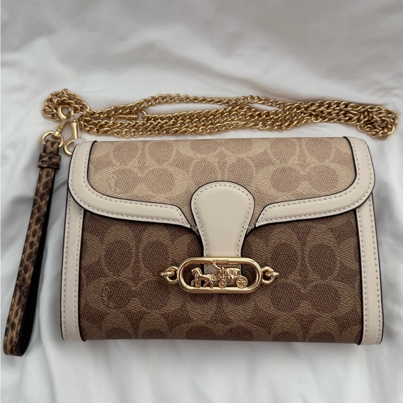 Coach Jade Chain Crossbody in Signature Canvas - Picture 1 of 11